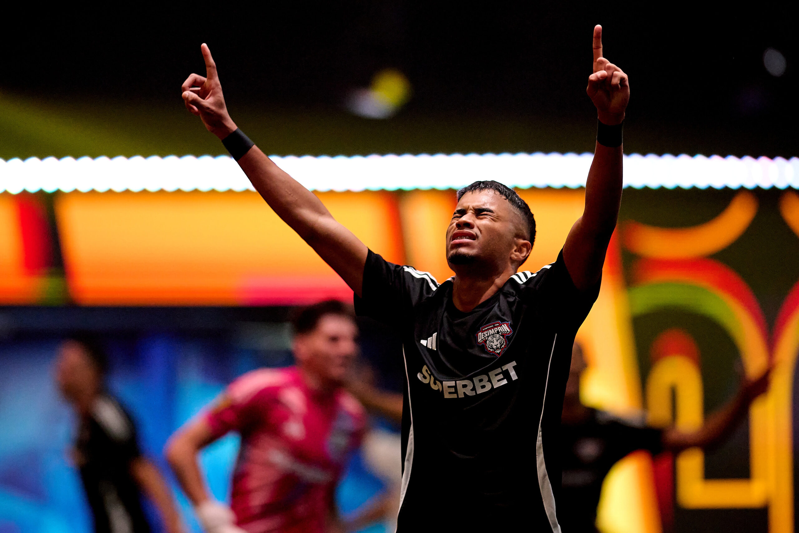DesimpaiN faz história, bate o Dendele e garante vaga inédita no Mundial da Kings League